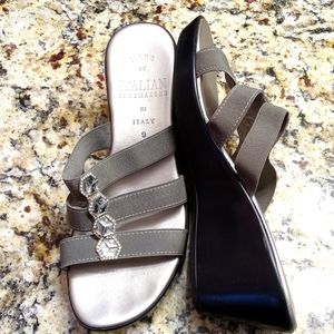 Wedge heels